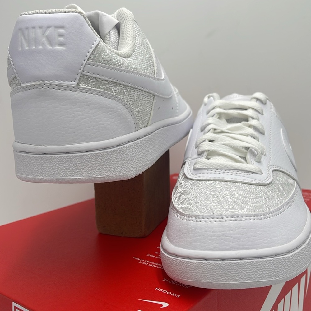 Nike Court Vision Low
Women's Shoes
White/White/White
Style HJ5846-100 - Picture 10 of 16